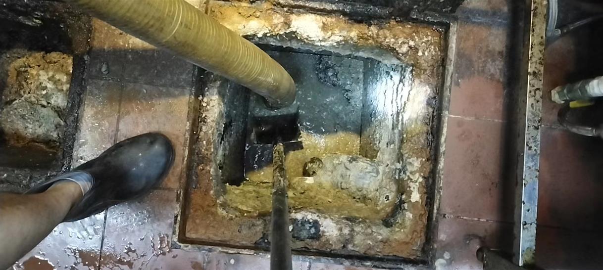 塔城污水池清理一般都有毒气，怎么预防中毒呢？