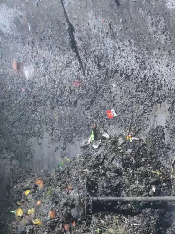 塔城污水池清理